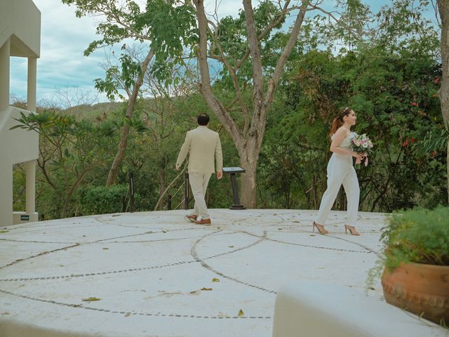 La boda de Isaac y Patricia en Huatulco, Oaxaca 183