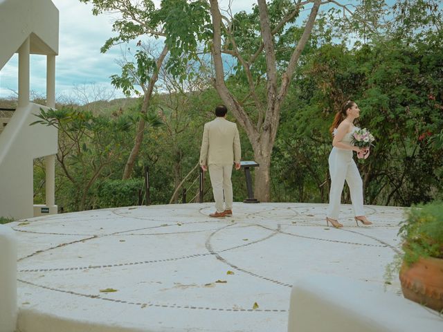 La boda de Isaac y Patricia en Huatulco, Oaxaca 184