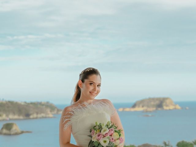 La boda de Isaac y Patricia en Huatulco, Oaxaca 213