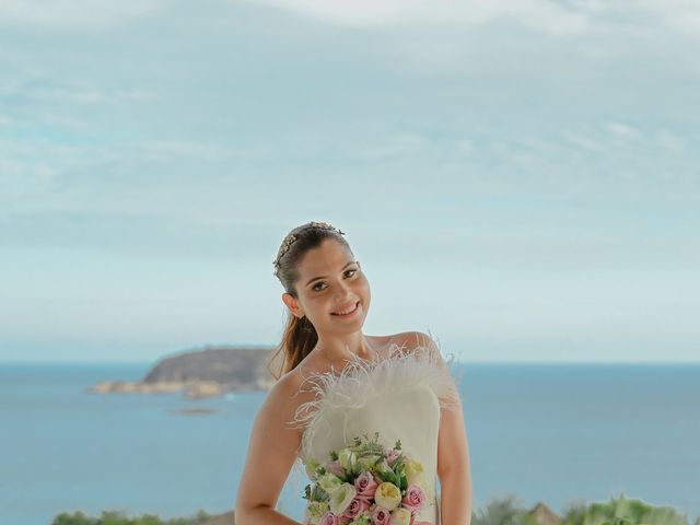 La boda de Isaac y Patricia en Huatulco, Oaxaca 223