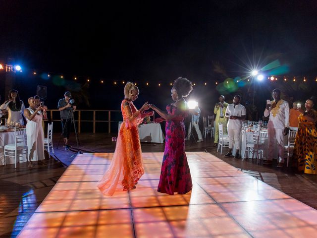La boda de Ife y Michelle en Cancún, Quintana Roo 43