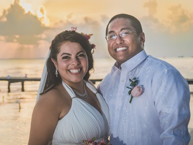La boda de Rhul y Cynthia en Isla Mujeres, Quintana Roo 25