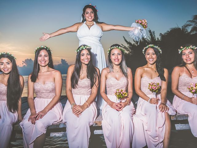 La boda de Rhul y Cynthia en Isla Mujeres, Quintana Roo 31