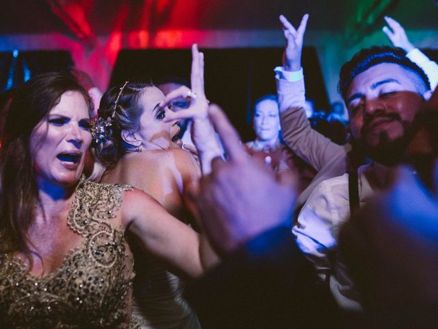 La boda de Ulises y Gio en Valle de Bravo, Estado México 43