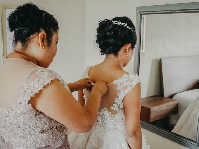 La boda de David y Gloria en Acapulco, Guerrero 16