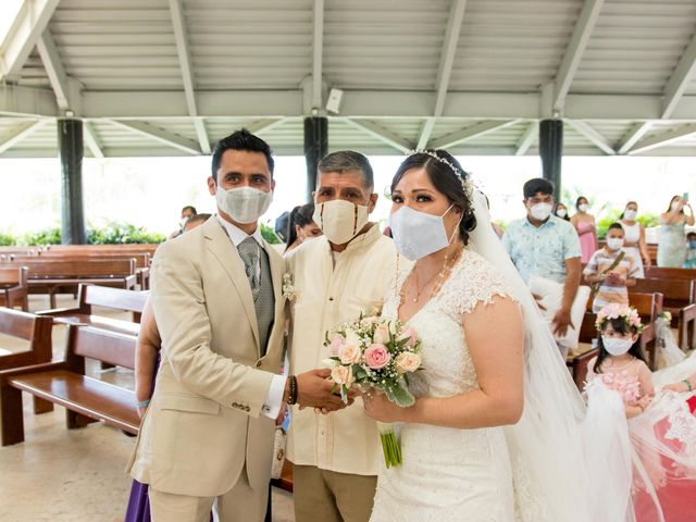 La boda de Luisa y Rigoberto en Ixtapa Zihuatanejo, Guerrero 71