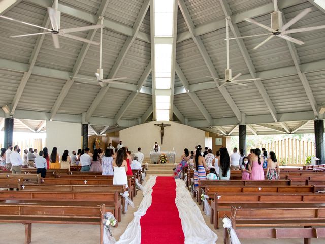 La boda de Luisa y Rigoberto en Ixtapa Zihuatanejo, Guerrero 76