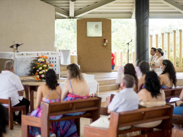 La boda de Luisa y Rigoberto en Ixtapa Zihuatanejo, Guerrero 79