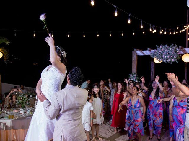 La boda de Luisa y Rigoberto en Ixtapa Zihuatanejo, Guerrero 156