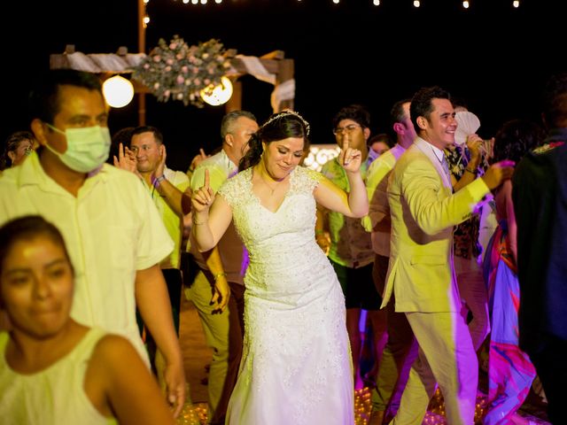 La boda de Luisa y Rigoberto en Ixtapa Zihuatanejo, Guerrero 183