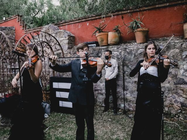 La boda de Carlos y Cristina en Guanajuato, Guanajuato 45