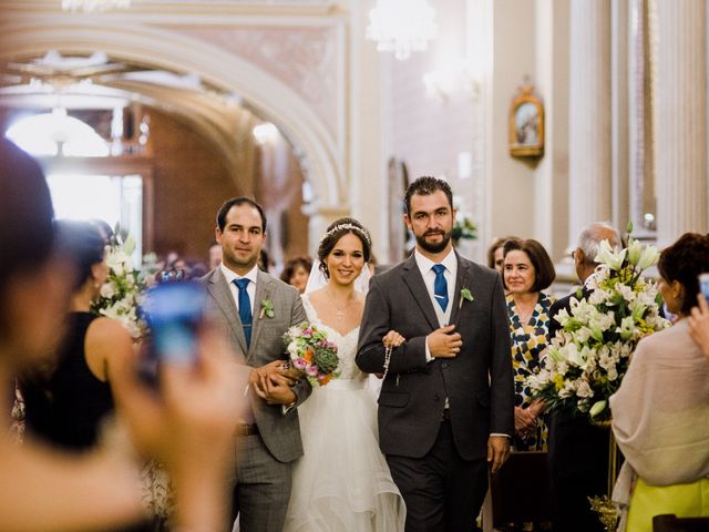 La boda de Diego Hernández y María José Leal en San Luis Potosí, San Luis Potosí 48