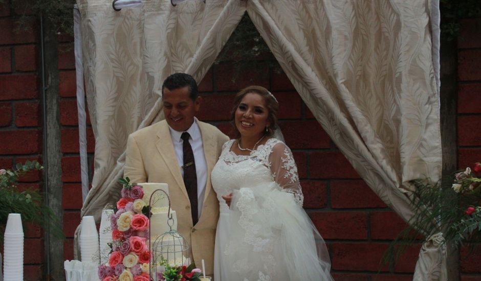 La boda de Arturo  y Margarita  en León, Guanajuato