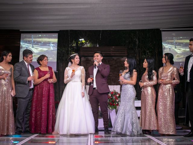 La boda de Carlos y Camila en Cuautitlán, Estado México 32