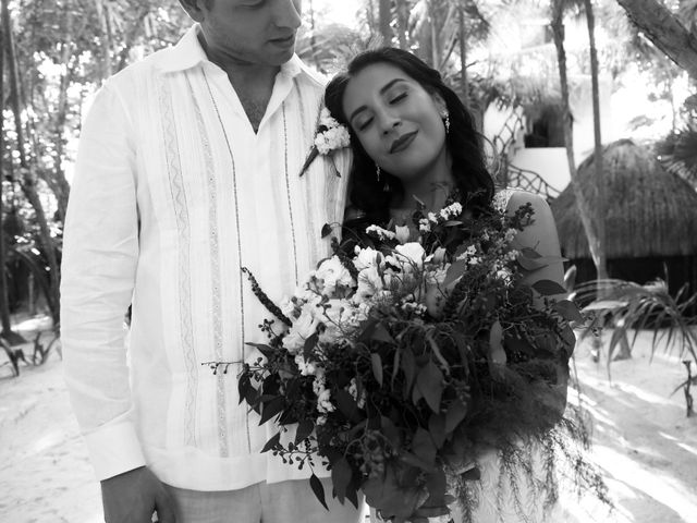 La boda de Adrian y Raquel en Tulum, Quintana Roo 15