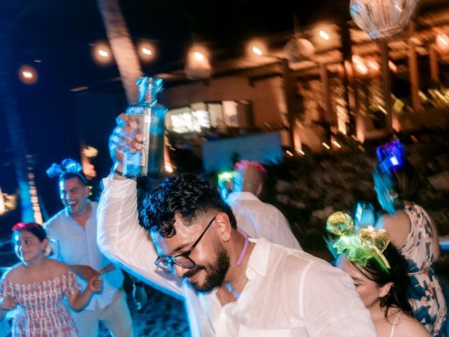 La boda de Anahí y Alex en Puerto Escondido, Oaxaca 10