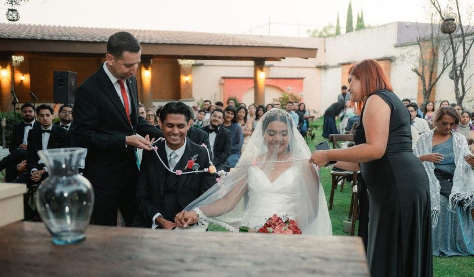 La boda de Josué Quintana  y Adi Ortiz  en Morelia, Michoacán
