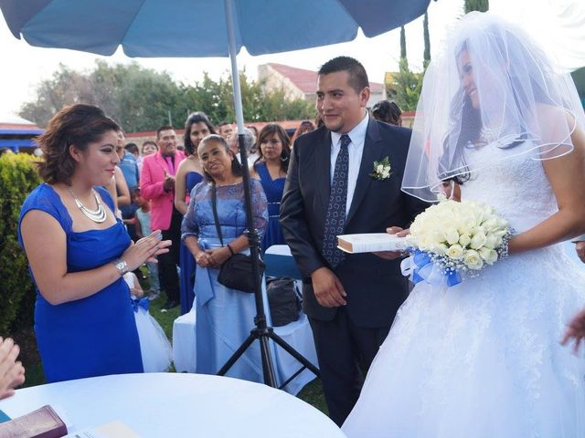 La boda de Nephtali y Berenice en Chimalhuacán, Estado México 4