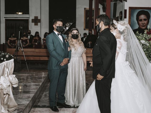 La boda de Ángel y Yesenia en Tijuana, Baja California 11