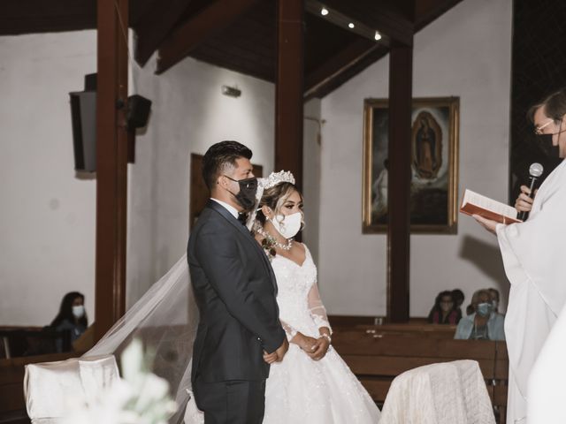 La boda de Ángel y Yesenia en Tijuana, Baja California 13