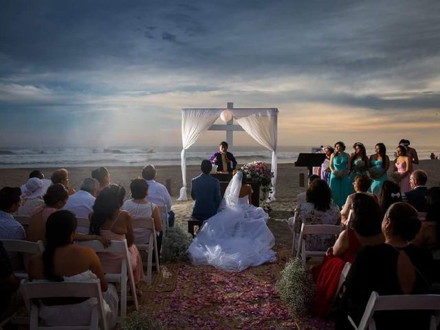 La boda de Francisco Javier  y Laura Ilsemar  en Acapulco, Guerrero 1