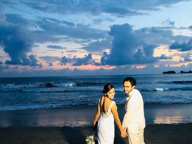 La boda de Carlos y Yuliana  en Ixtapa Zihuatanejo, Guerrero 4