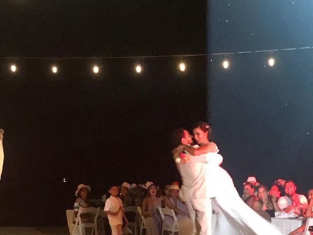 La boda de Carlos y Yuliana  en Ixtapa Zihuatanejo, Guerrero 8