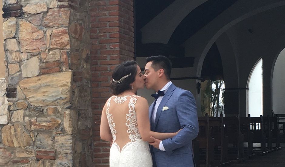 La boda de Víctor y Laura en Huatulco, Oaxaca