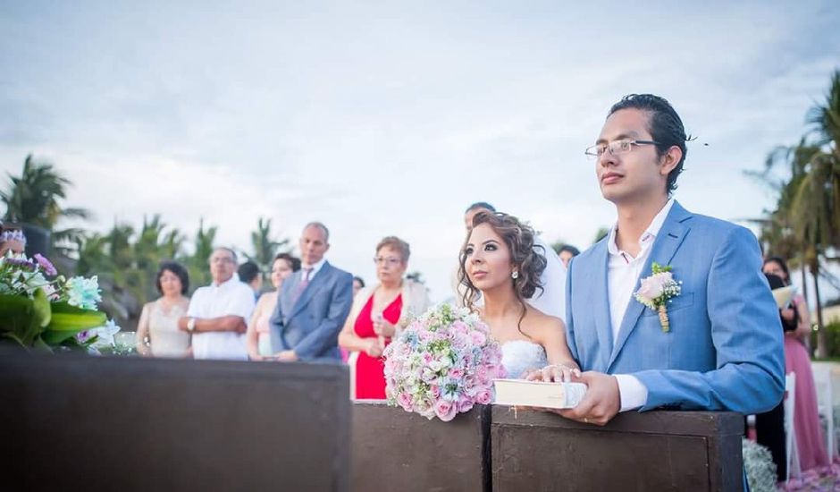 La boda de Francisco Javier  y Laura Ilsemar  en Acapulco, Guerrero