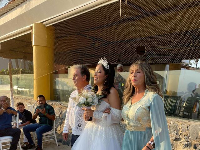La boda de César Damián  Pulido Goméz  y Zaira Kassandra Silva Cortez  en Ixtapa Zihuatanejo, Guerrero 5