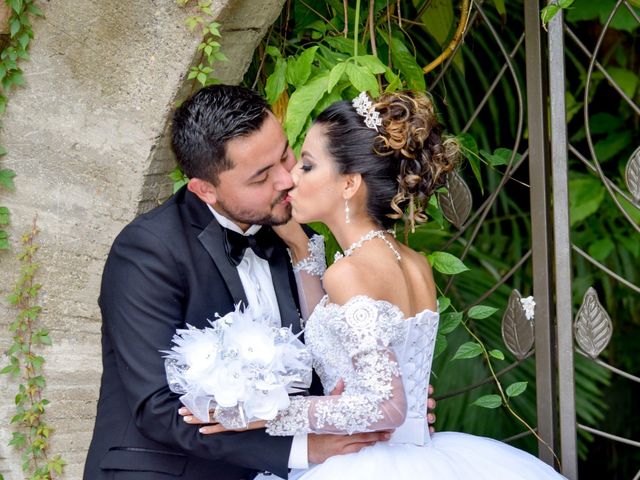 La boda de José Antonio y Karen Dayanira  en Culiacán, Sinaloa 34