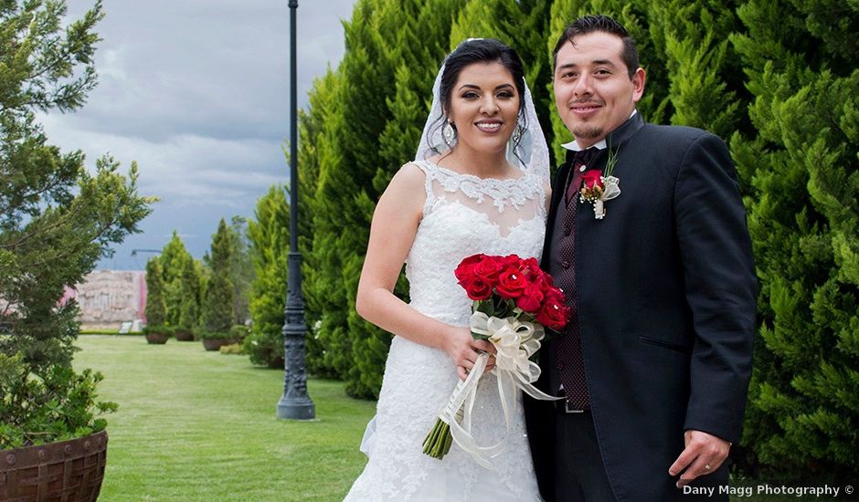 La boda de Jonathan y Tereza en Durango, Durango