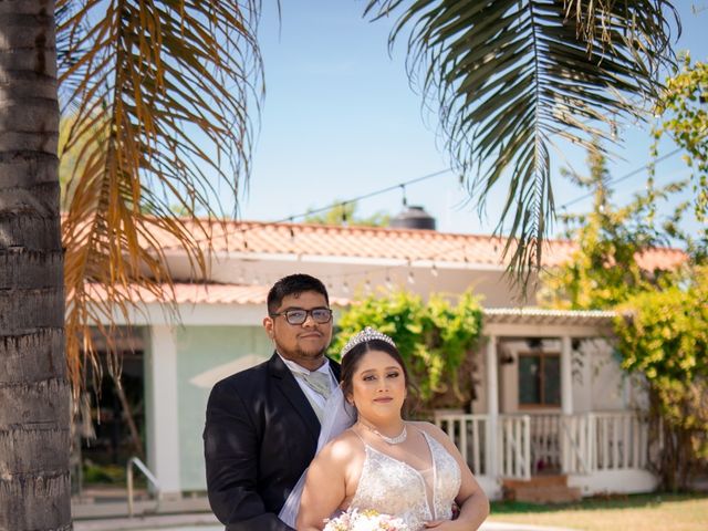 La boda de  Antonio y Iris en Los Mochis, Sinaloa 3