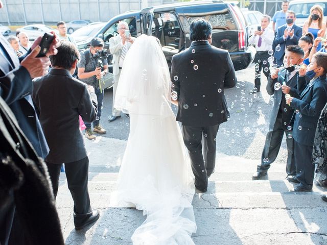 La boda de Mariana y Iván en Iztapalapa, Ciudad de México 26