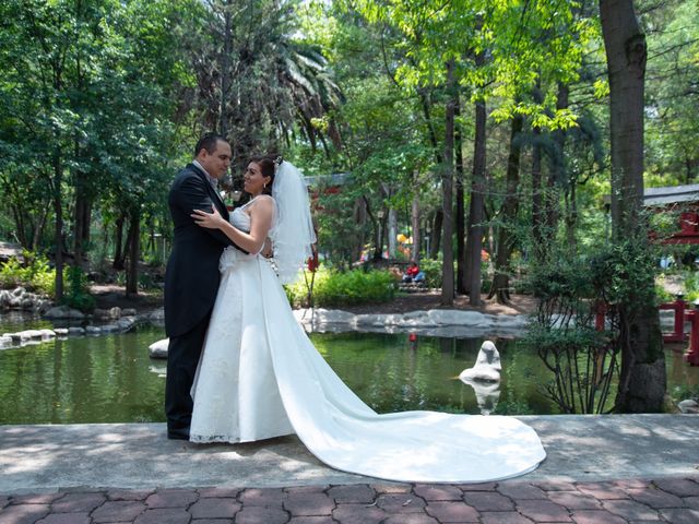La boda de Julio y Mitzi en Azcapotzalco, Ciudad de México 17