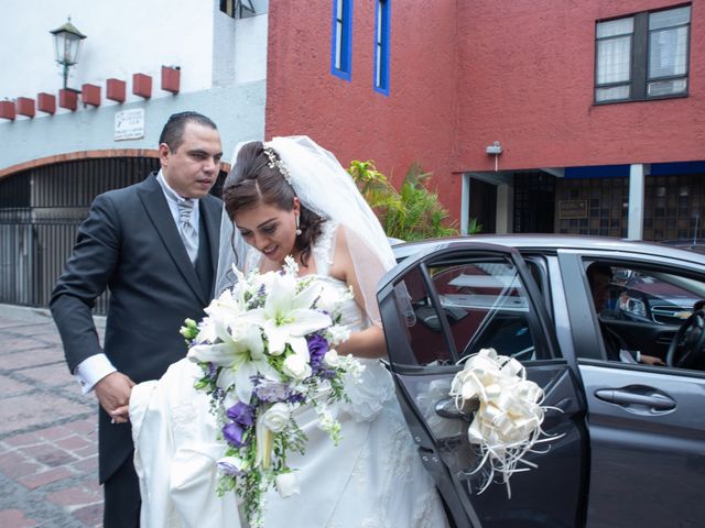 La boda de Julio y Mitzi en Azcapotzalco, Ciudad de México 36