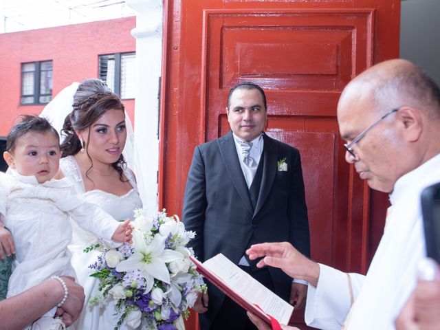La boda de Julio y Mitzi en Azcapotzalco, Ciudad de México 40