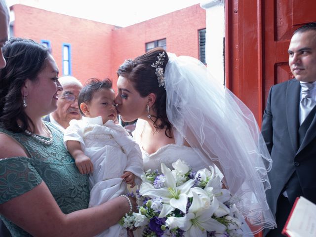 La boda de Julio y Mitzi en Azcapotzalco, Ciudad de México 41