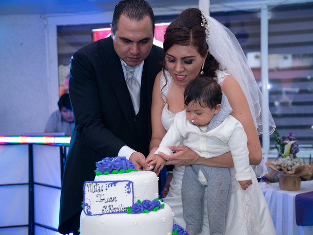 La boda de Julio y Mitzi en Azcapotzalco, Ciudad de México 101