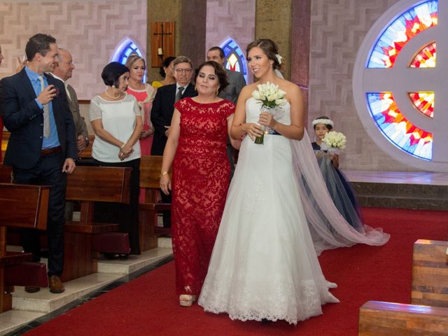 La boda de Gustavo y Sofía en Tlajomulco de Zúñiga, Jalisco 37