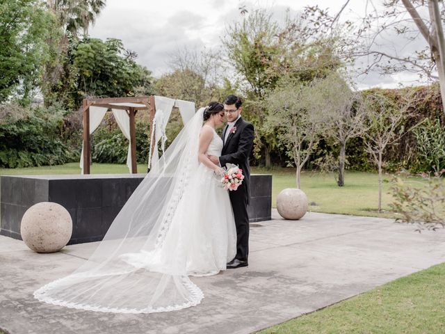 La boda de Alejandro y Andrea en Tlajomulco de Zúñiga, Jalisco 16
