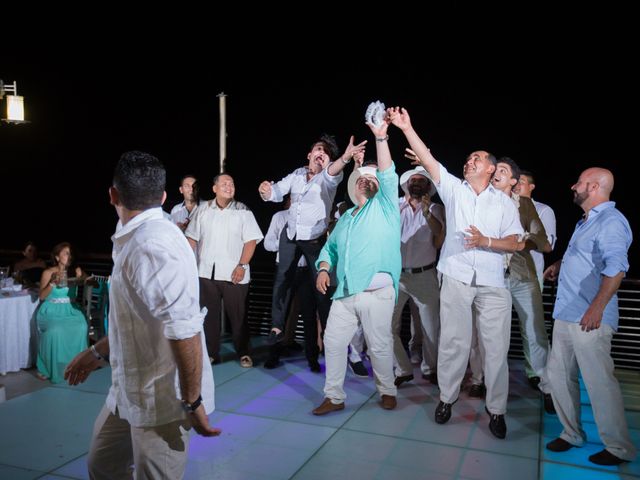 La boda de Francisco y Celene en Ixtapa Zihuatanejo, Guerrero 45