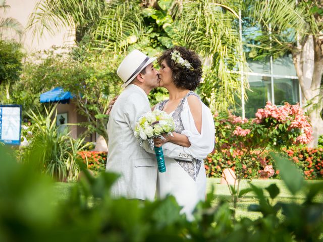 La boda de Marcos y Irma en Ixtapa Zihuatanejo, Guerrero 2