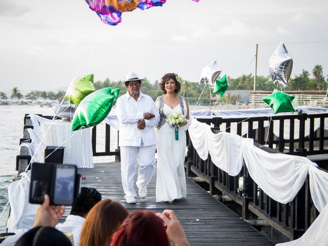 La boda de Marcos y Irma en Ixtapa Zihuatanejo, Guerrero 14