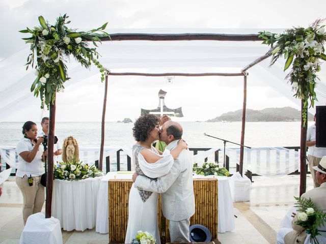 La boda de Marcos y Irma en Ixtapa Zihuatanejo, Guerrero 19