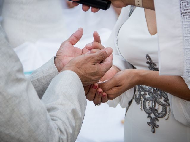 La boda de Marcos y Irma en Ixtapa Zihuatanejo, Guerrero 22