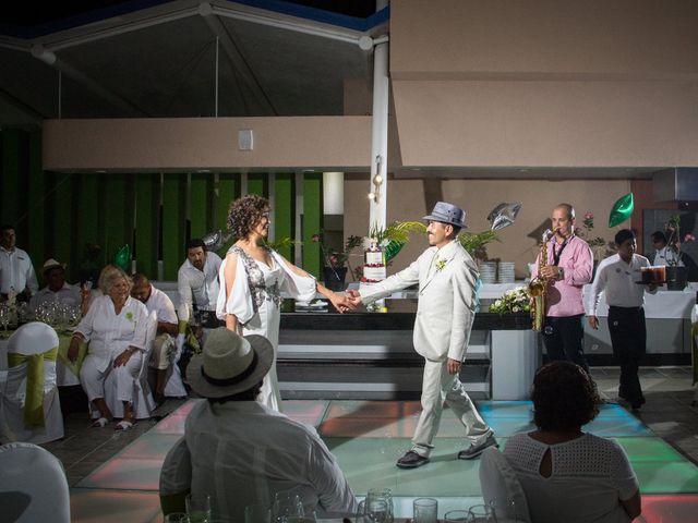 La boda de Marcos y Irma en Ixtapa Zihuatanejo, Guerrero 32