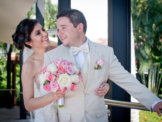 La boda de Jesús Adrián y Victoria en Puerto Vallarta, Jalisco 2