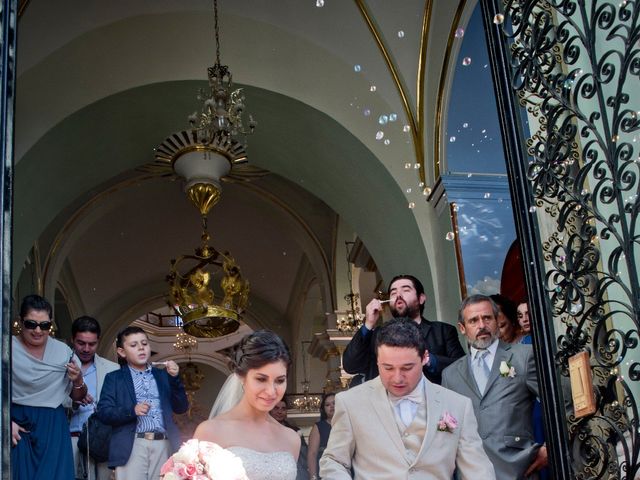 La boda de Jesús Adrián y Victoria en Puerto Vallarta, Jalisco 6