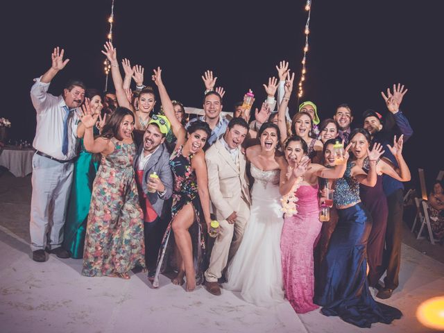 La boda de Jesús Adrián y Victoria en Puerto Vallarta, Jalisco 12